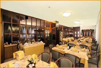 Park Hotel Galileo Reggello Eksteriør bilde